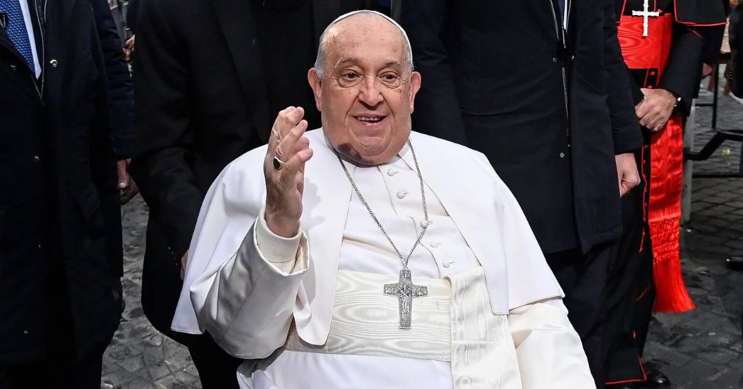 El papa: «Estoy atravesando un momento de prueba y me uno a los tantos hermanos frágiles»