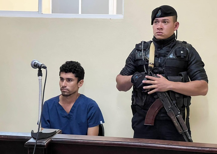 Condenan a cadena perpetua al hombre que le disparó 16 balazos a su excónyuge en Pantasma