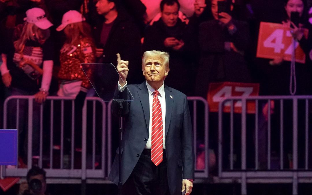 Trump regresa a La Casa Blanca |  Una investidura sin precedentes y 100 decretos en sus primeras horas