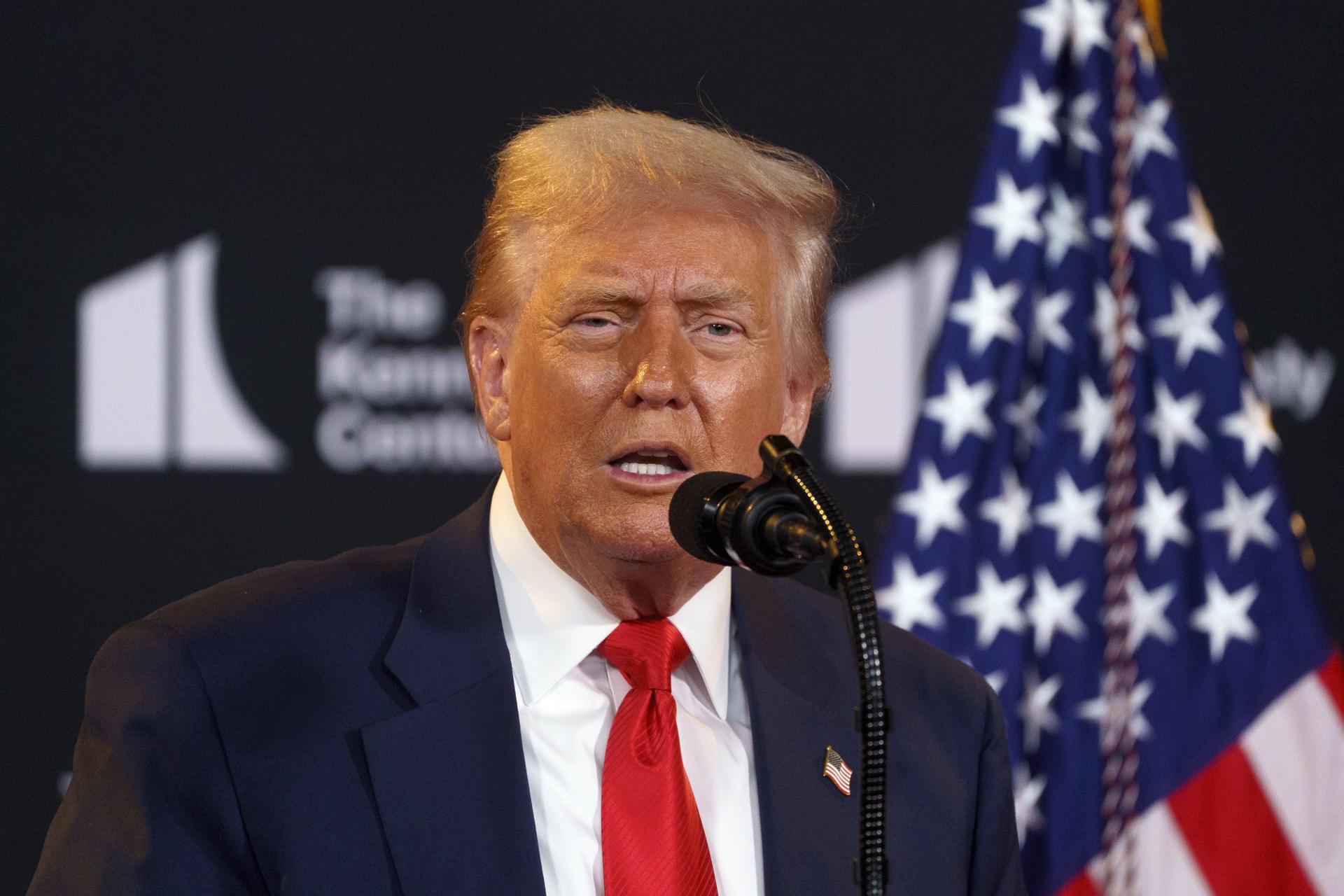 Trump dice que está dispuesto a hablar con Putin de negocios, pero si se despeja lo «peor»