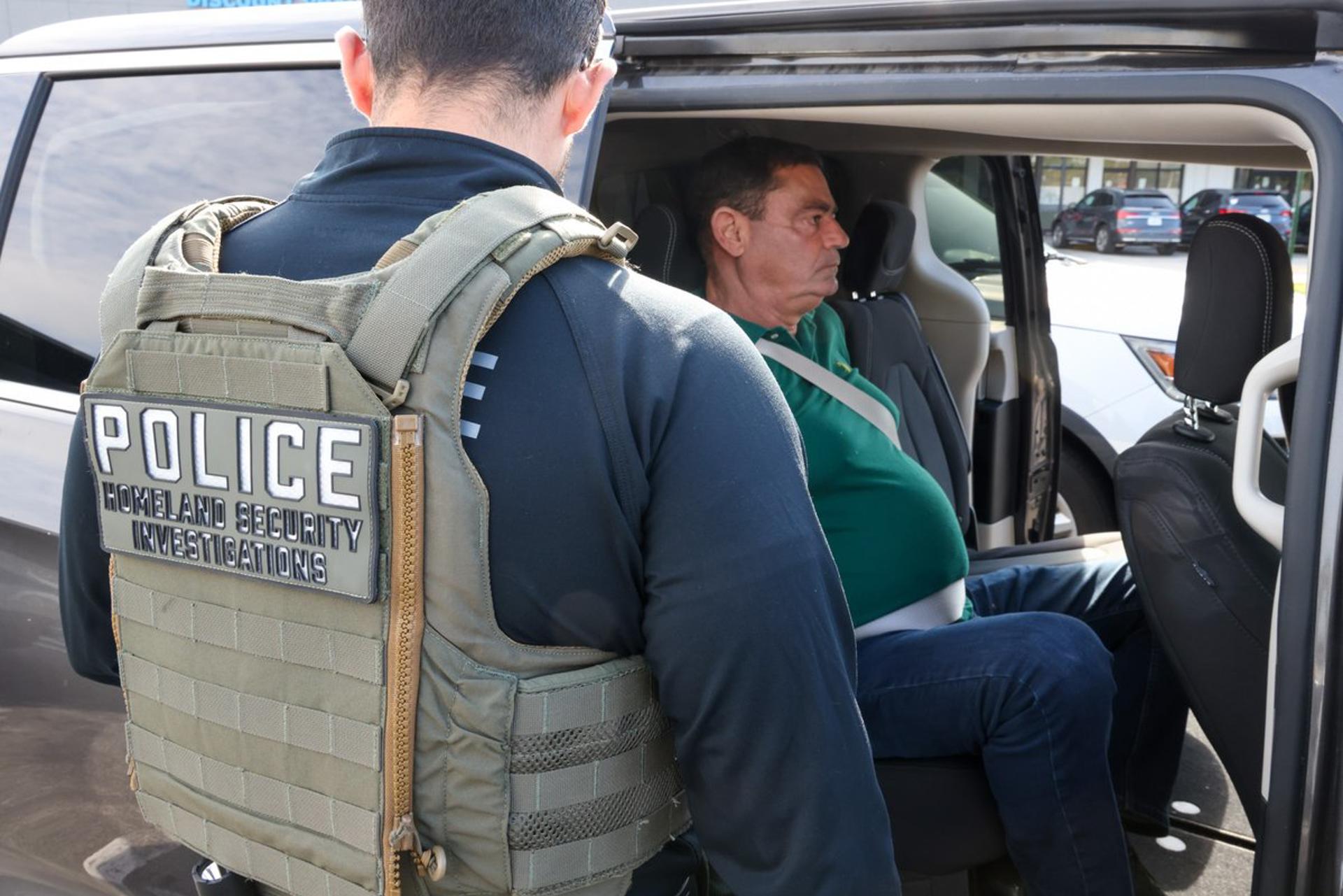 Presunto miembro del Ministerio del Interior de Cuba arrestado en Miami por Inmigración