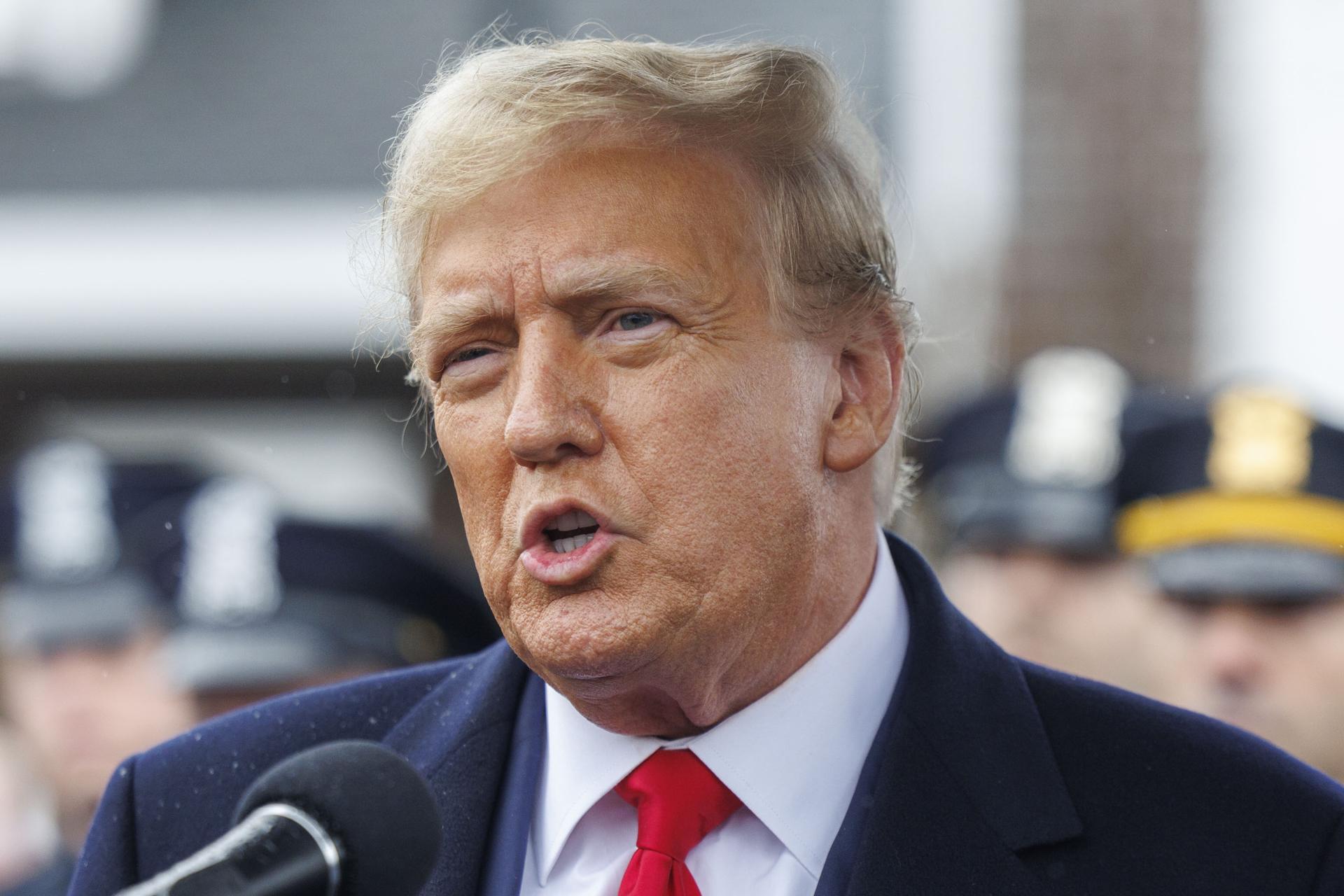 Trump sube de tono contra la migración hablando de «baño de sangre en la frontera de Biden»