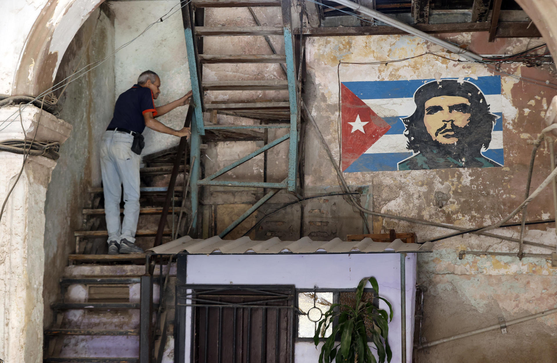 El diálogo entre EEUU y Cuba es una conversación a tres: el papel de Miami