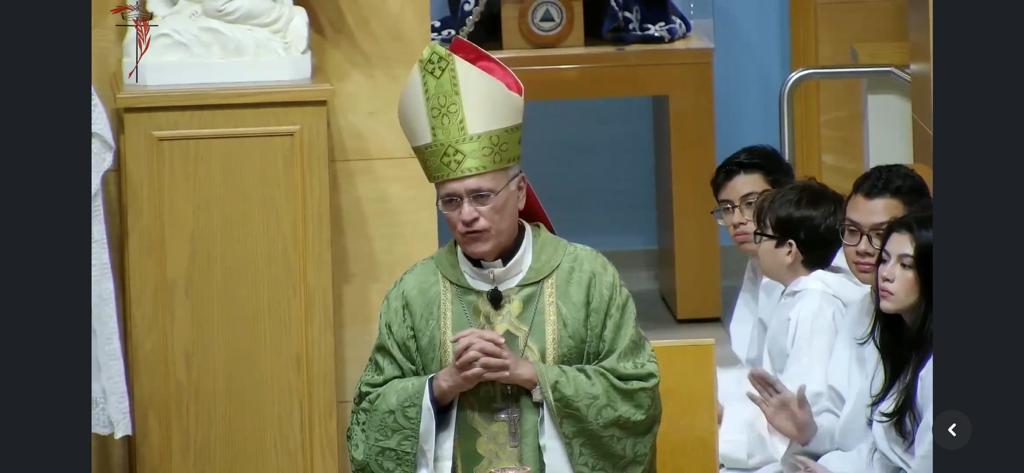 Báez llama a mantener la esperanza frente a la represión: “El opresor y el tirano desaparecerán sin dejar huella en la historia”