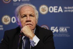 Almagro pide reconocer las actas de la oposición y que Maduro acepte su derrota