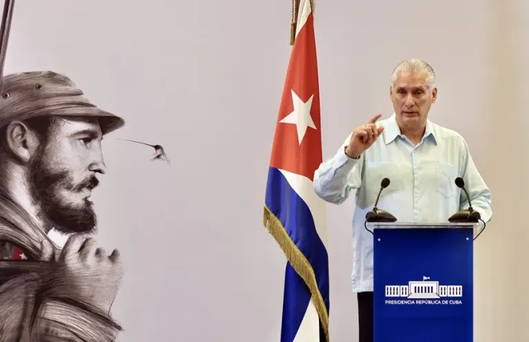 Cuba critica que EEUU amenace con derrocarlo y «adueñarse del país»