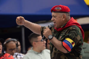 Diosdado Cabello dice que Venezuela enfrentará «lo que venga por muy duro que sea»