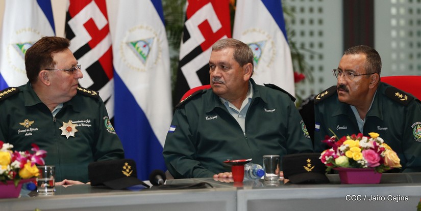 El Ejército de Nicaragua reconoce “aportes” del fallecido general Humberto Ortega y calla sobre su encierro
