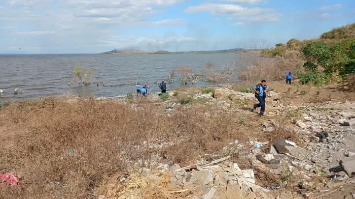 Hallan el cuerpo de una mujer semienterrado a orillas del lago Xolotlán