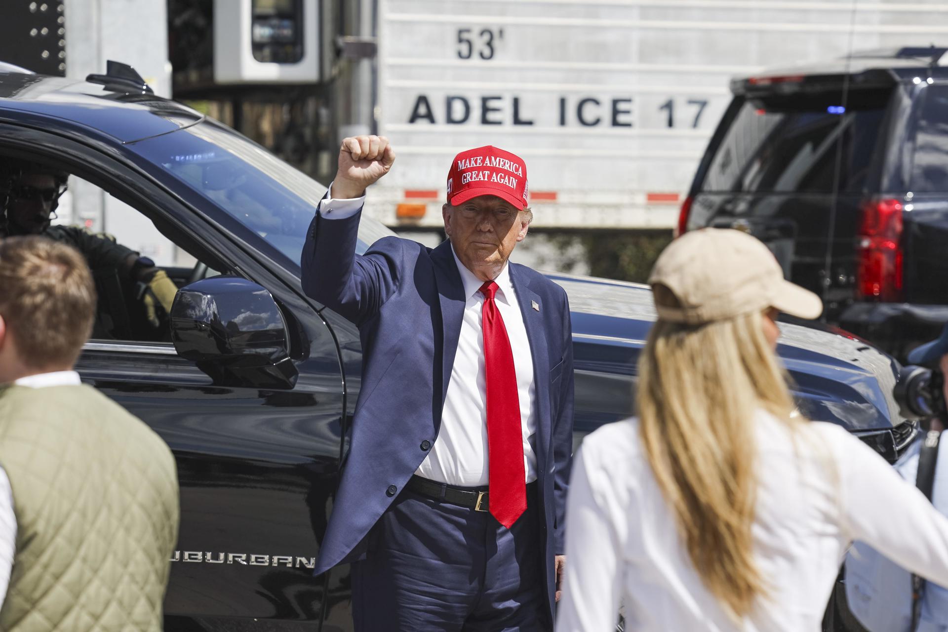 Trump llama «incompetentes» a Biden y a Harris ante el ataque de Irán contra Israel