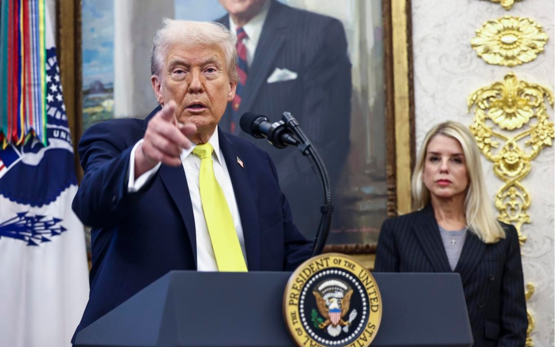 Trump afirma que Nicaragua está en manos de “narcoterroristas” en un mensaje sobre elecciones en Honduras