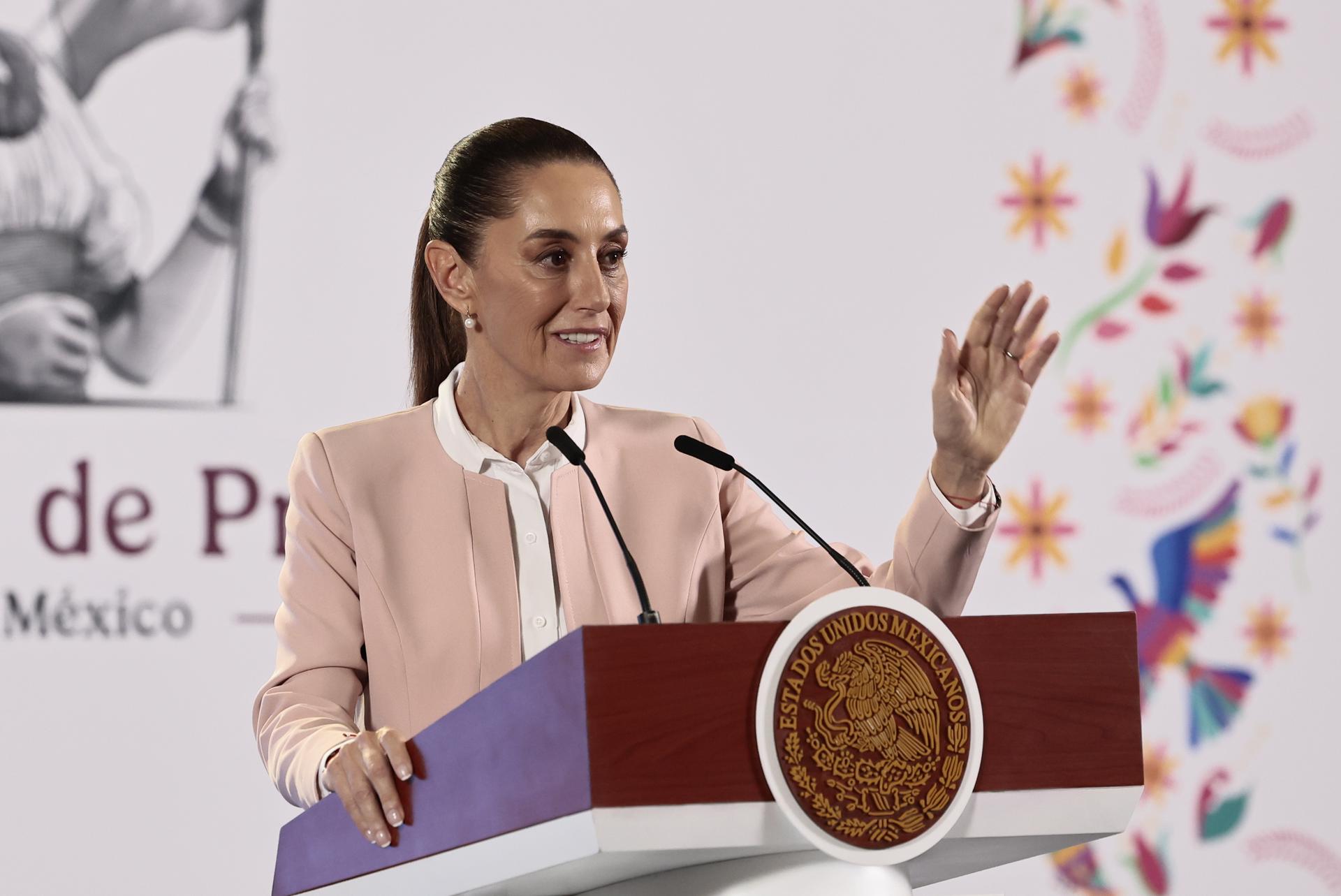 Sheinbaum convoca reunión con padres de Ayotzinapa el 4 de diciembre