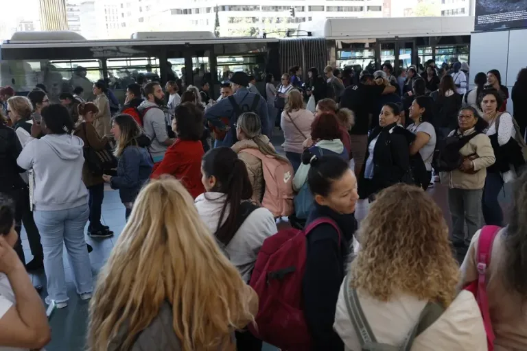 ¿Intentas contactar a tus familiares en Europa pero no puedes? Esto es lo que está pasando