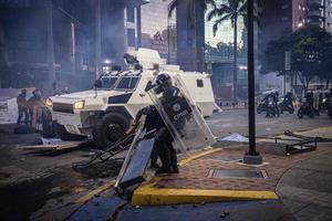 Al menos seis muertos en las protestas de Venezuela, según la ONG Foro Penal