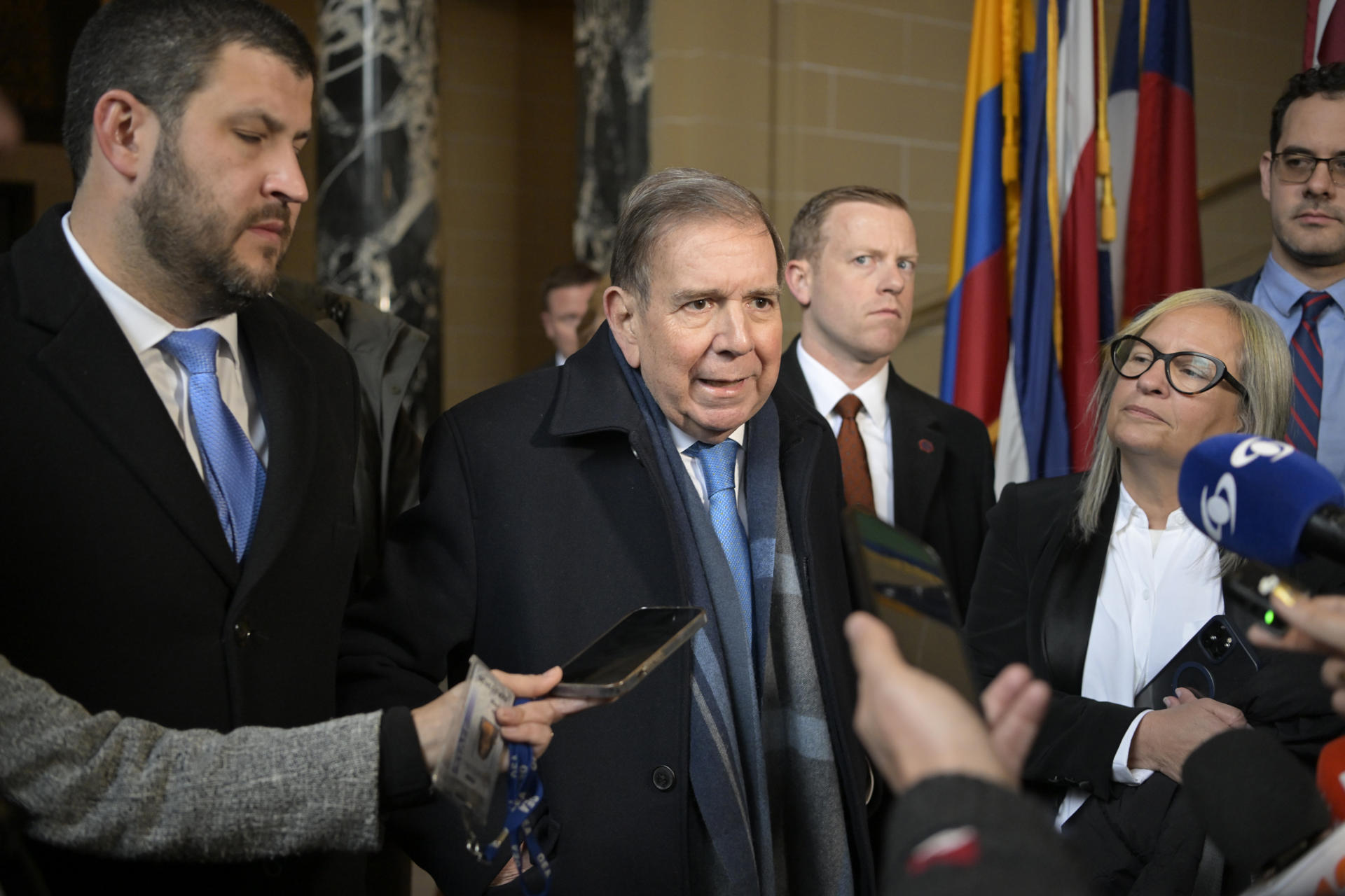 Edmundo González cancela su agenda en EE.UU. tras el «secuestro» de su yerno