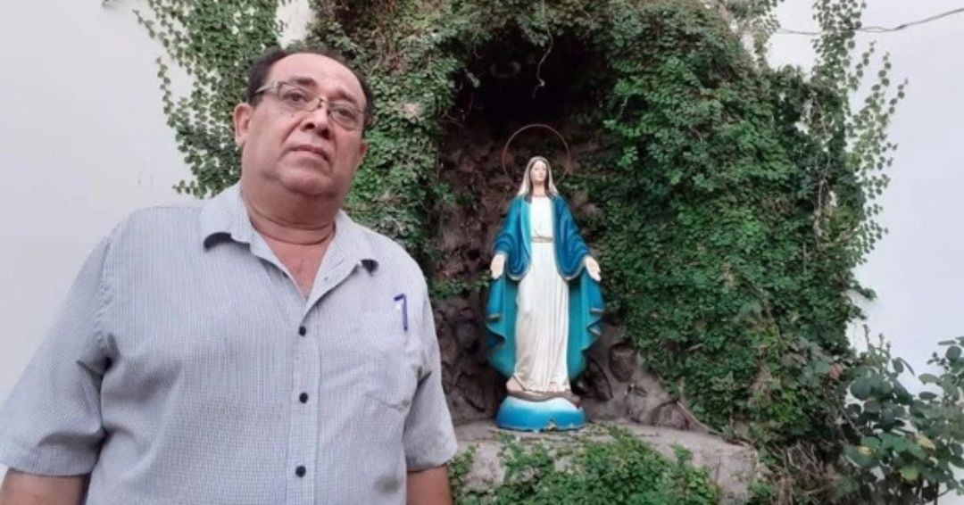 Policía Orteguista detiene al periodista Irving Guerrero en León