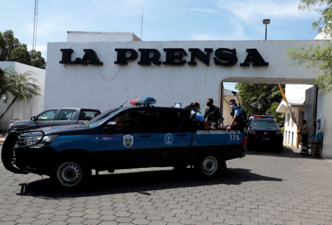 La dictadura mantiene tres periodistas presos y ha obligado al exilio a otros 283, según informe