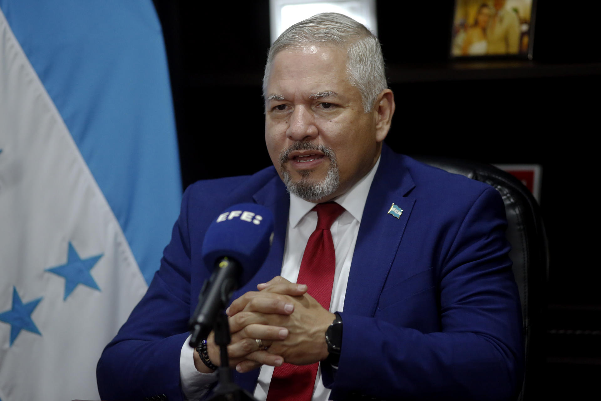 Honduras recibirá primeros dos vuelos militares con 126 migrantes retornados de EE.UU.