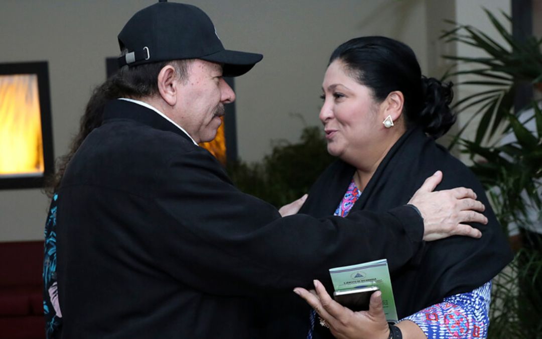 Ortega destituye a asesora que sustituyó a Paul Oquist