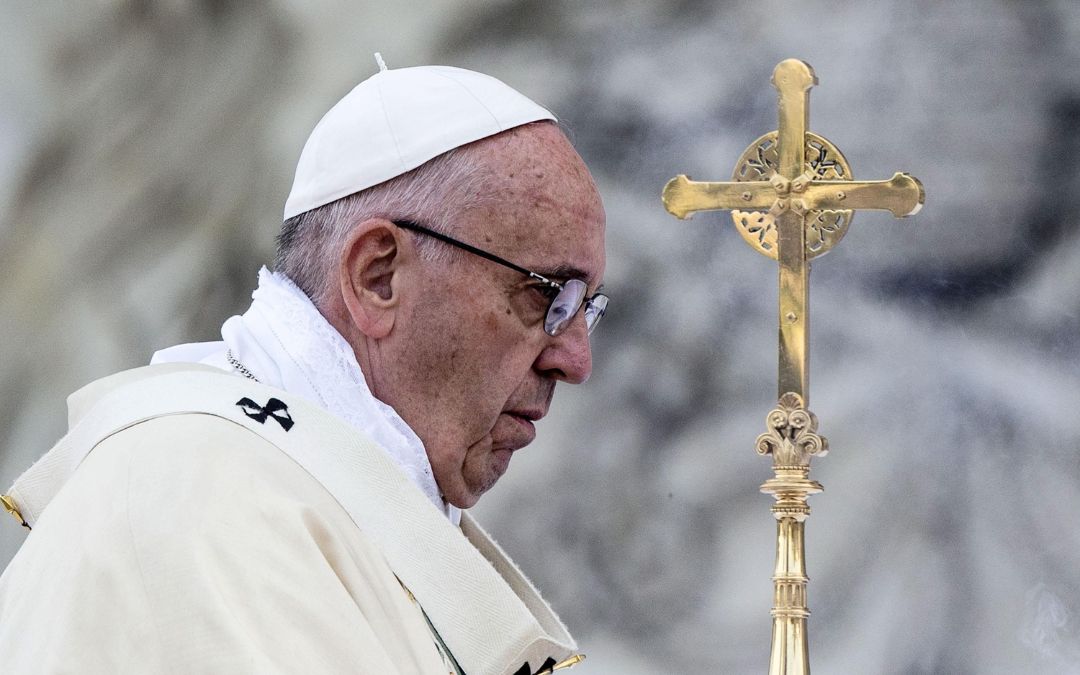 El papa realiza fisioterapia motora en el hospital y celebra el Miércoles de Ceniza