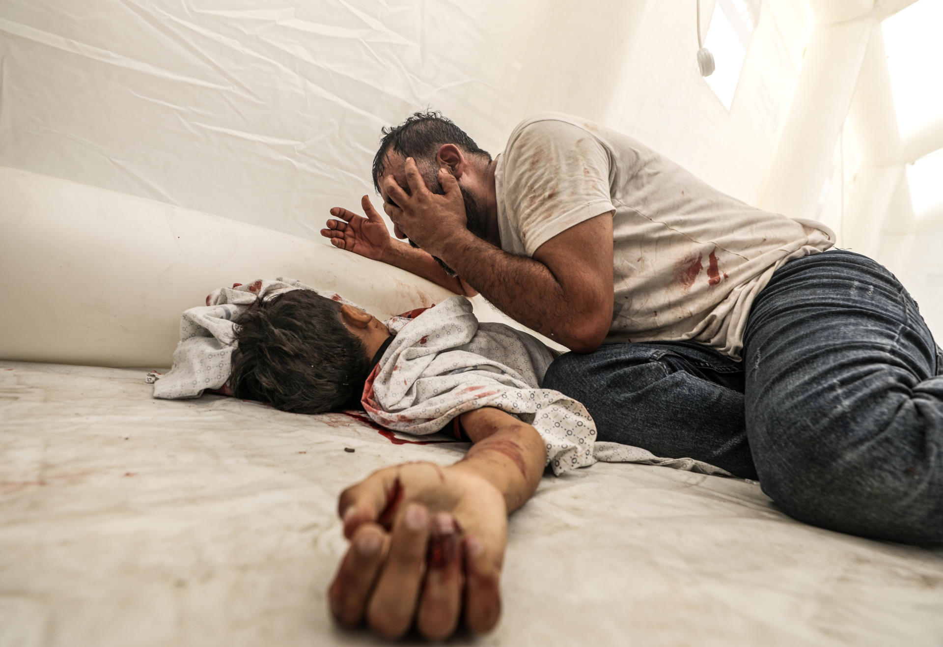 Unos 21.000 niños están desaparecidos en la Franja de Gaza, según Save the Children
