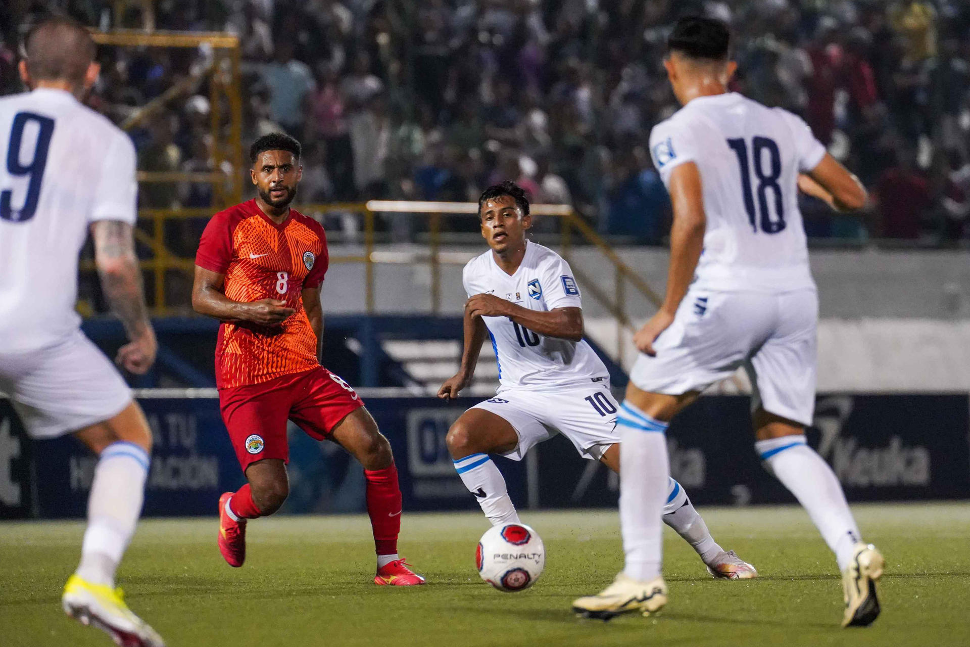 Nicaragua golea a Montserrat en el debut de la eliminatoria mundialista