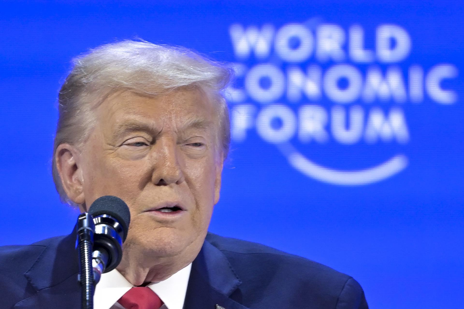 Trump pide negociaciones «inmediatas» para comprar Groenlandia, pero no usará la fuerza