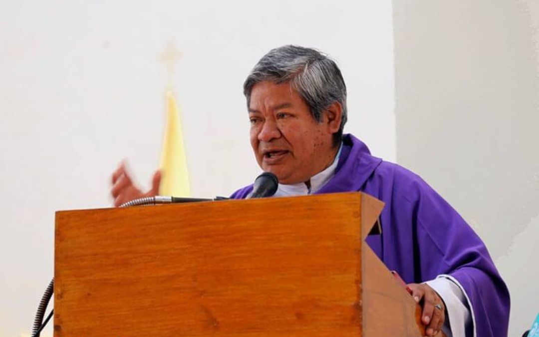 Fallece el sacerdote Mario Guevara, quien en 2018 fue atacado con ácido en la Catedral de Managua