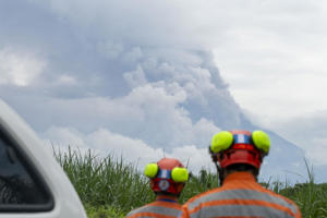 El volcán de Fuego en Guatemala entra en calma tras erupción sin mayores consecuencias