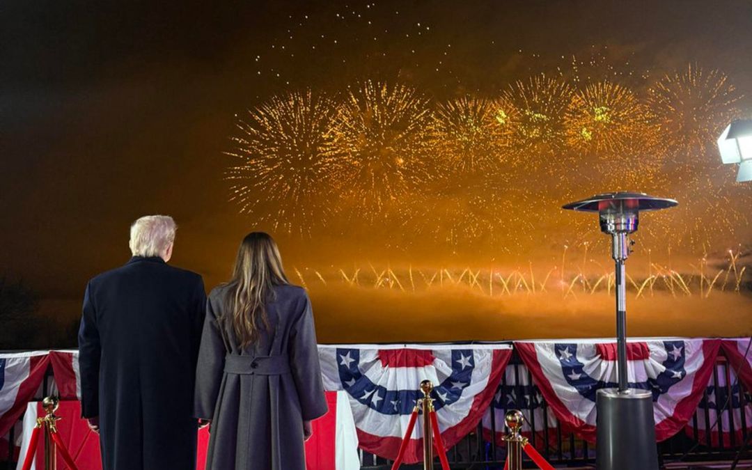 Trump celebra su regreso al poder con fuegos artificiales a las afueras de Washington
