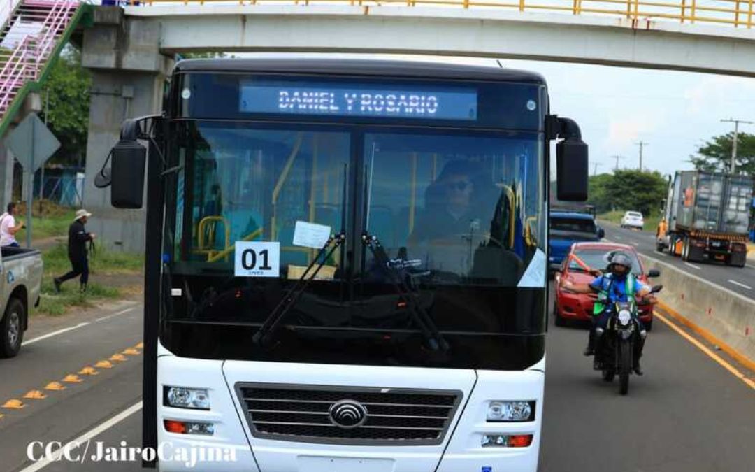 Ortega y Murillo endeudan a Nicaragua con 50 millones  de dólares para inflar el negocio de Yutong