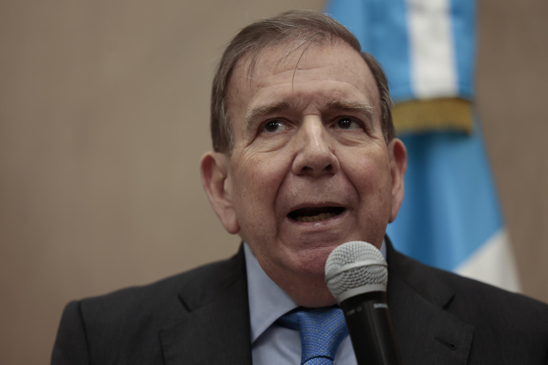 Gobierno de Costa Rica confirma la llegada de Edmundo González Urrutia este jueves al país