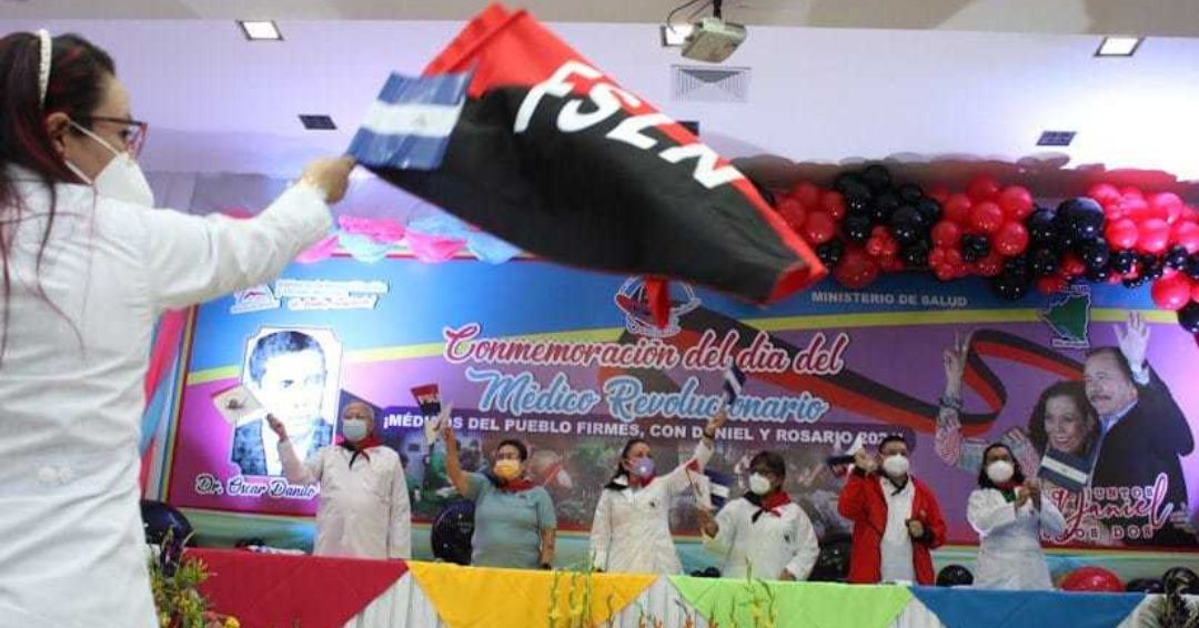 Personal de salud en Nicaragua celebra su día con bajos salarios y presión política