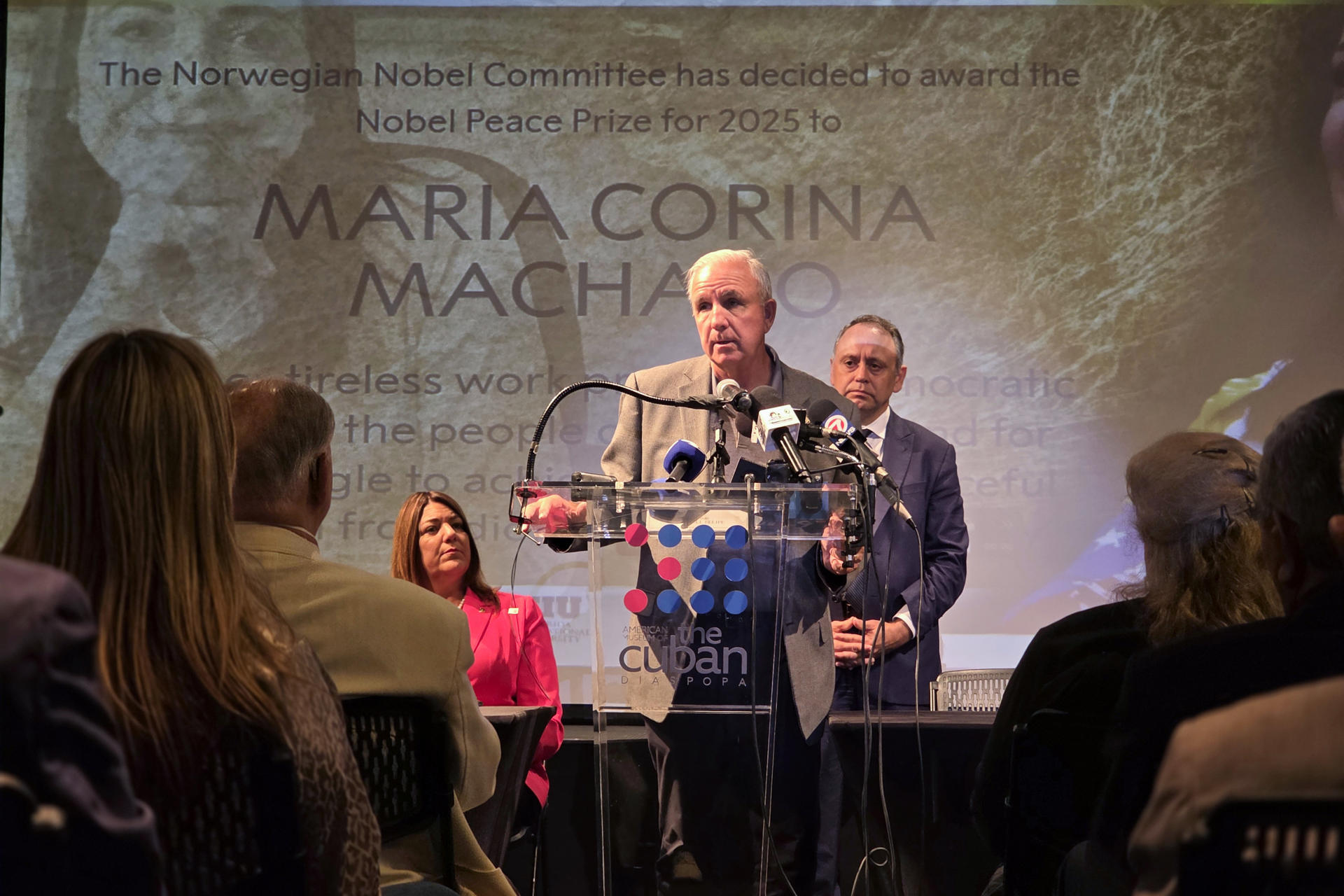 Líderes de Florida que nominaron a Machado esperan que Trump sea el próximo Nobel de Paz