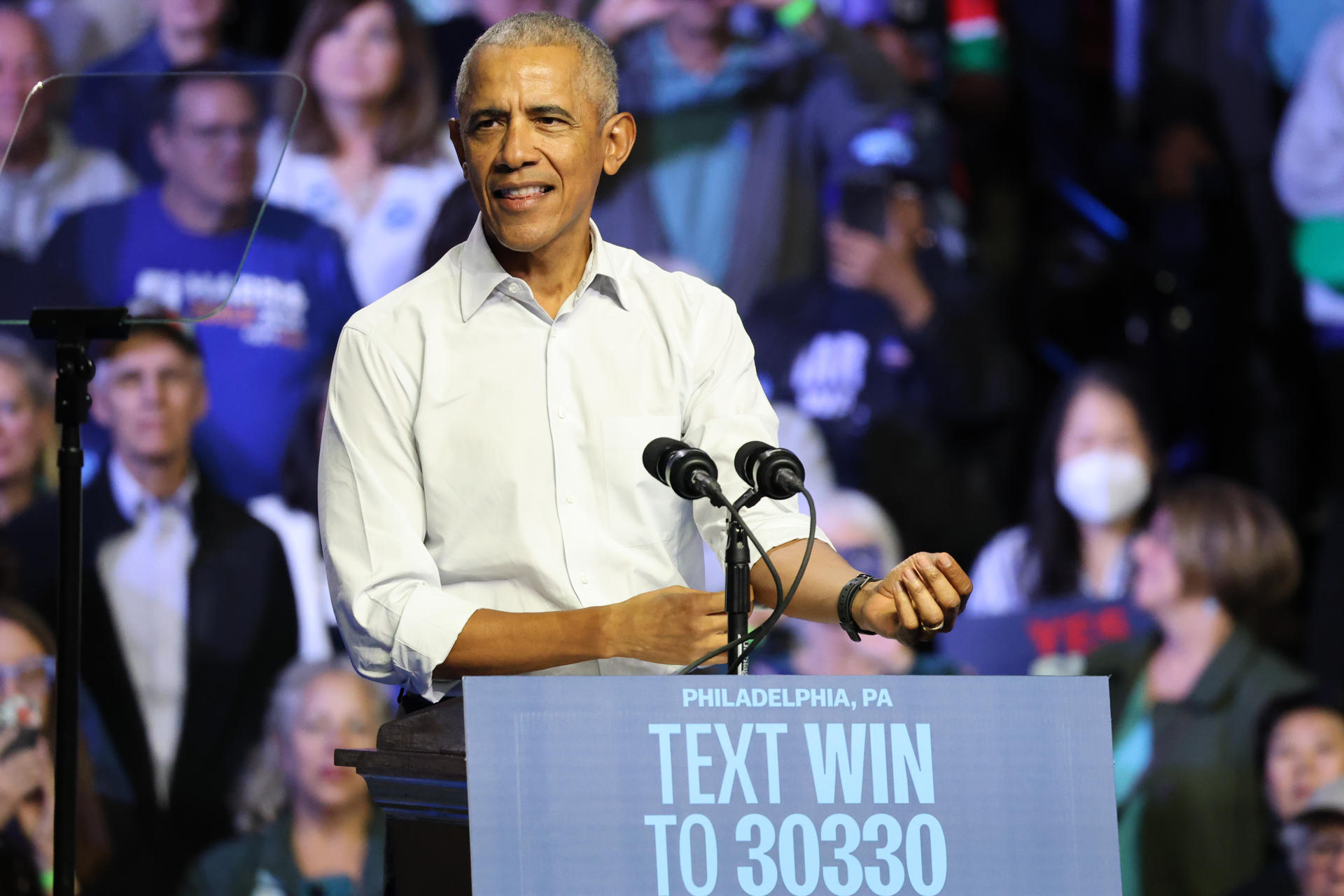 Obama, Springsteen y John Legend unen sus voces contra Trump en un mitin en Filadelfia
