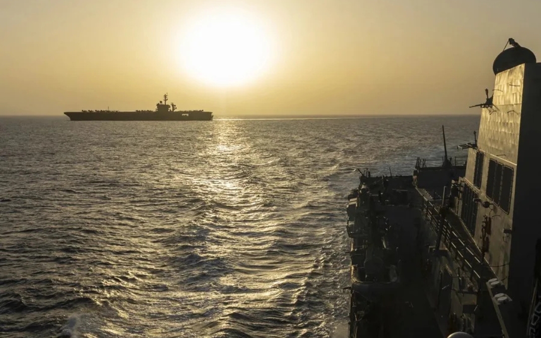 Irán declara «totalmente abierto» el estrecho de Ormuz y permitirá el paso de buques petroleros