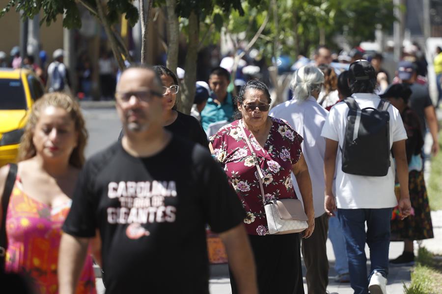La población de El Salvador supera los 6 millones y experimenta un «bono demográfico»