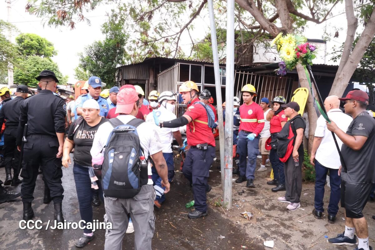 Explosión de cohetes dejó cinco heridos en procesión de Santo Domingo