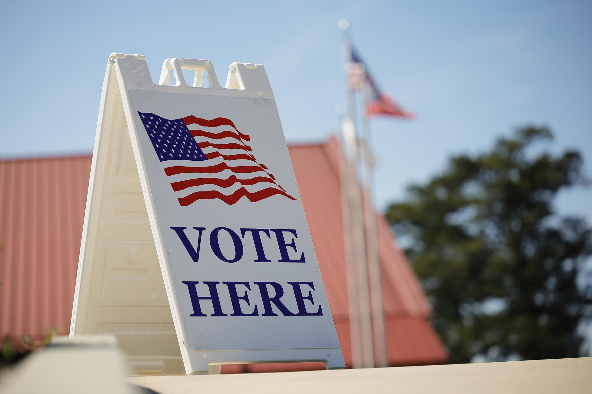 Récord de registro de votantes latinos tras el arribo de Harris a la carrera presidencial