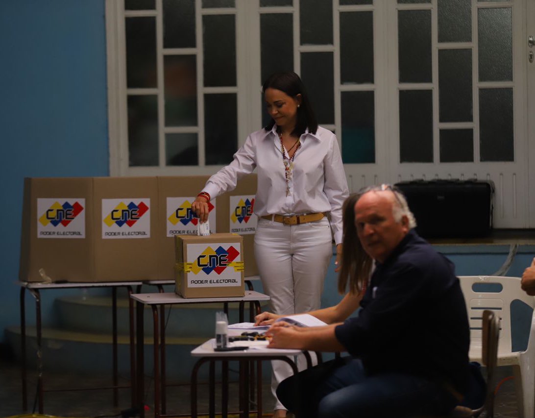 María Corina Machado afirma que hay una participación «apoteósica» en las elecciones