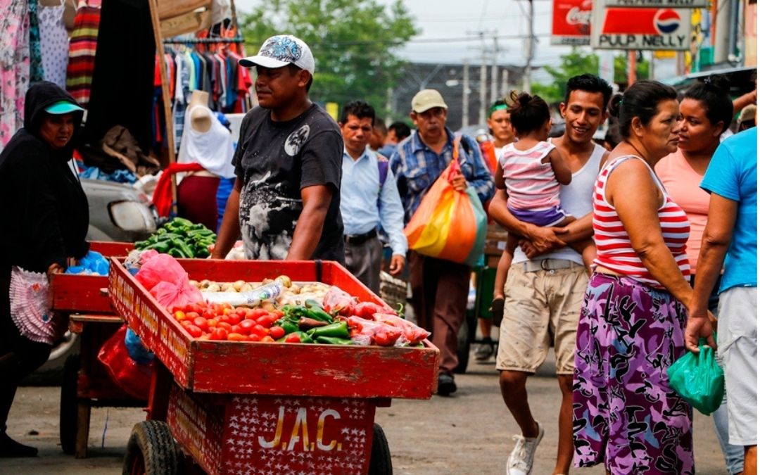 Decretan el 17 de junio como Día Nacional de los Trabajadores por Cuenta Propia