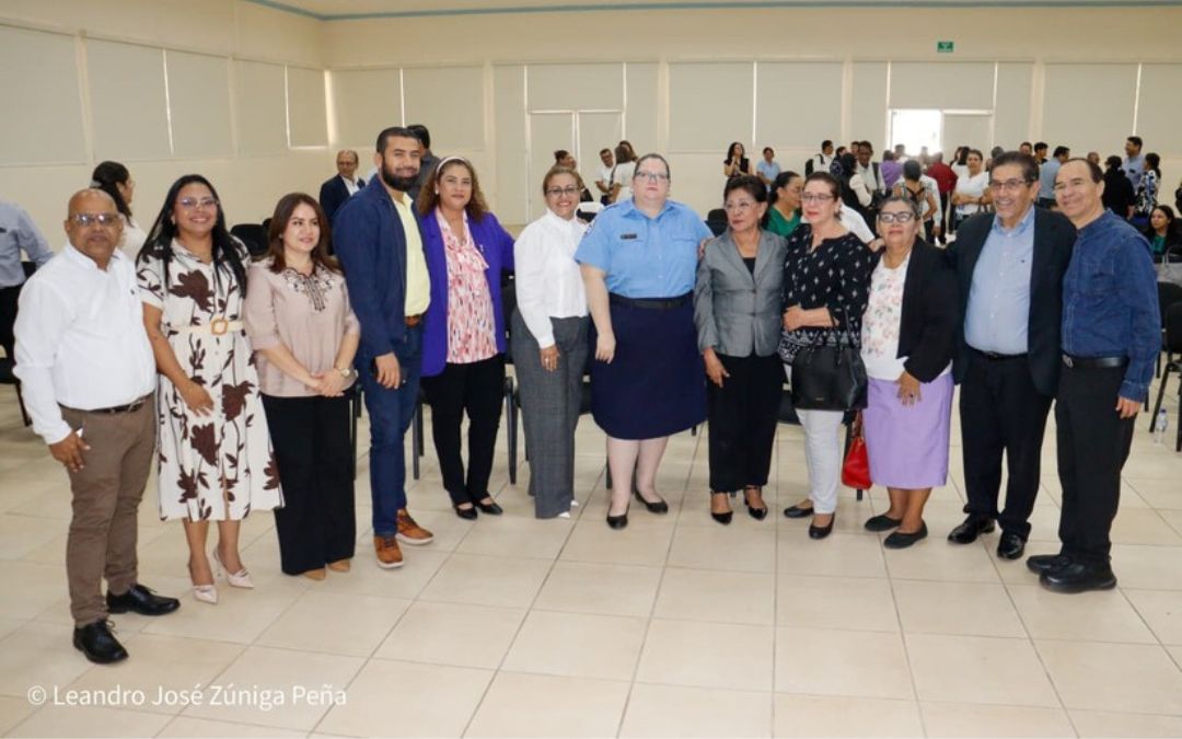 Régimen rinde homenaje a pastor Saturnino Cerrato, quien murió en el exilio tras negársele la entrada al país